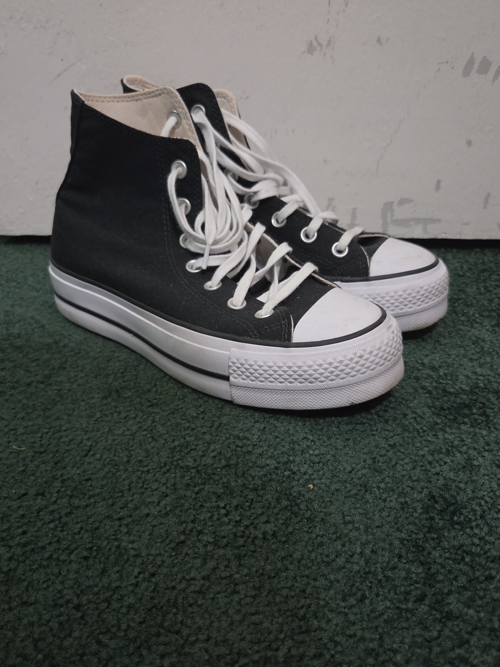 Converse Women's High-Top Chucks Sneakers in Black and White